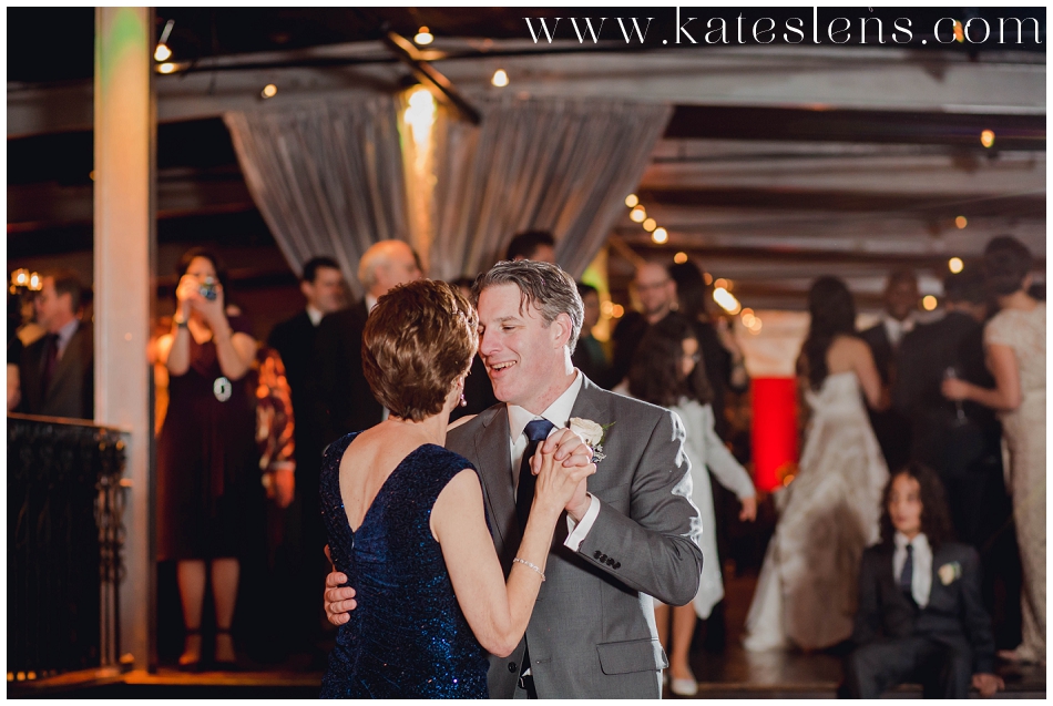 Artesano_Iron_Works_Philadelphia_Wedding_Manayunk_Kates_Lens_Photography_1044