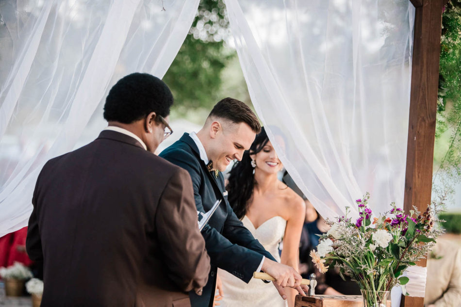 Bride and groom exchange vows, Boals Farm, Charleston, South Carolina Kate Timbers Photography. http://katetimbers.com #katetimbersphotography // Charleston Photography // Inspiration