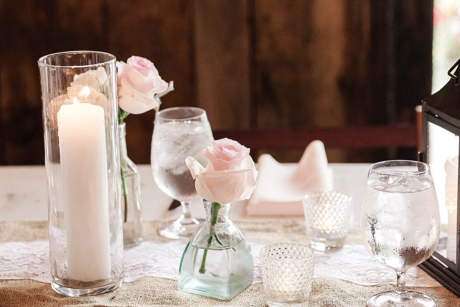 Centerpieces have pink and white flowers with green accents, Magnolia Plantation, Charleston, South Carolina Kate Timbers Photography. http://katetimbers.com #katetimbersphotography // Charleston Photography // Inspiration
